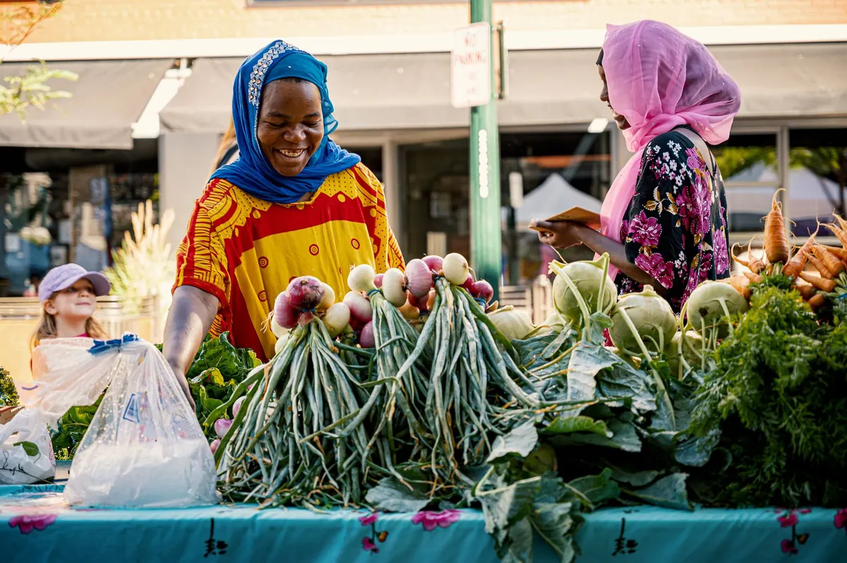 Beck Farmers Market Season Guide: What to Expect and When to Go